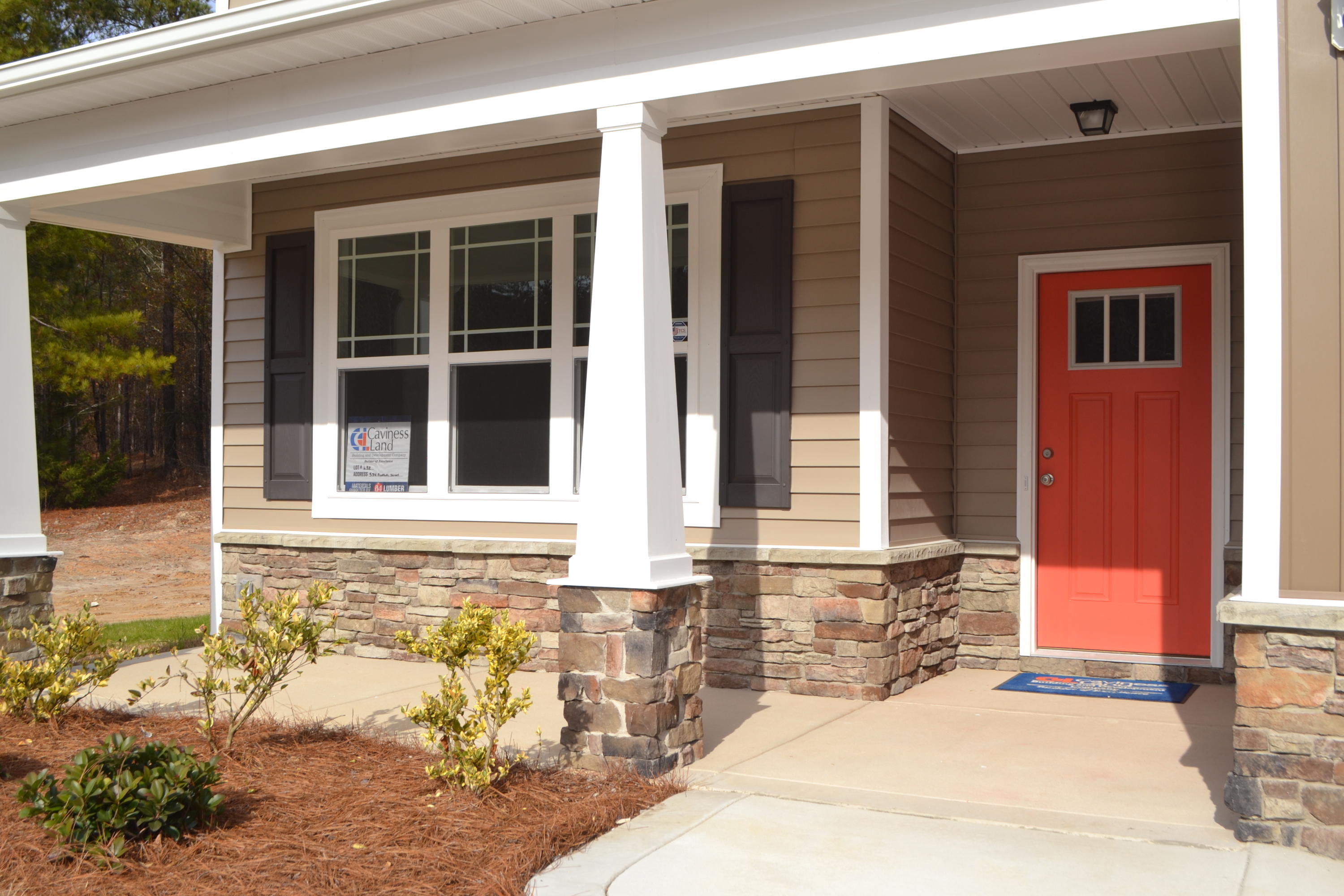 534 Foothills Street Aberdeen, NC 28315 - Photo 3 of 32 DSC_0627
