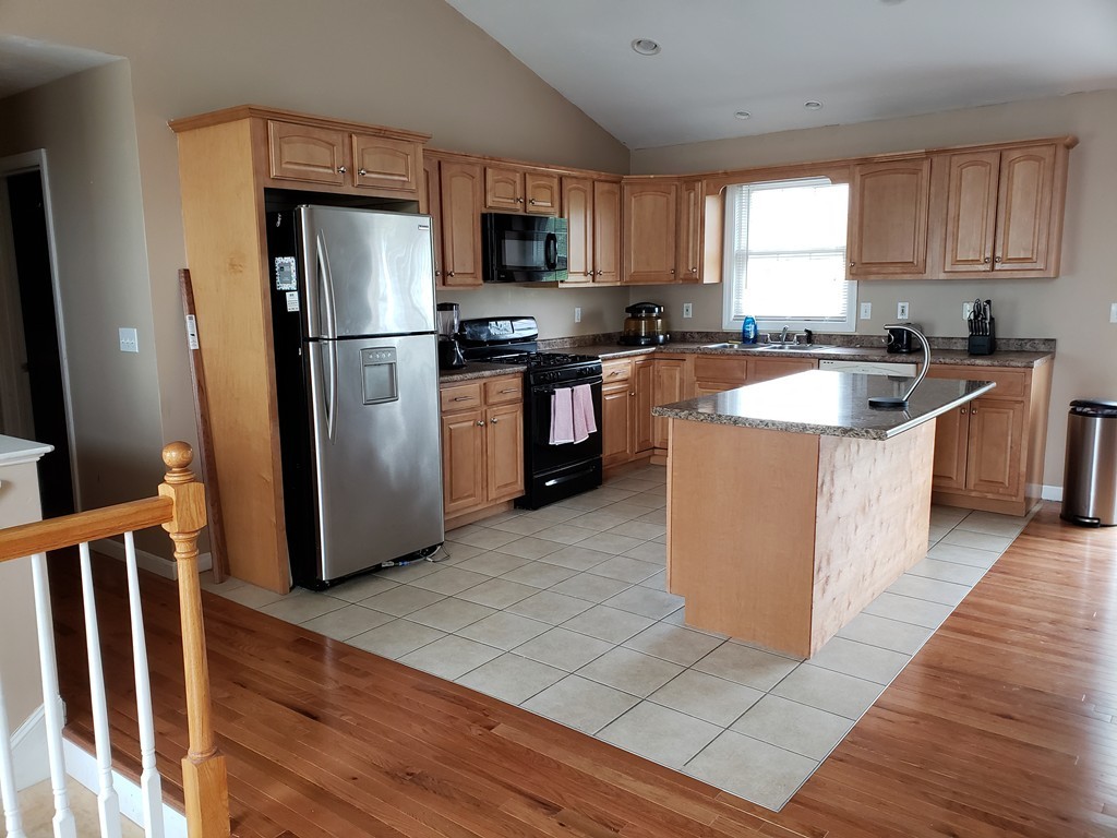 1051 Laurel Street Fall River, MA 02721 - Photo 6 of 18 Gallery Image 6