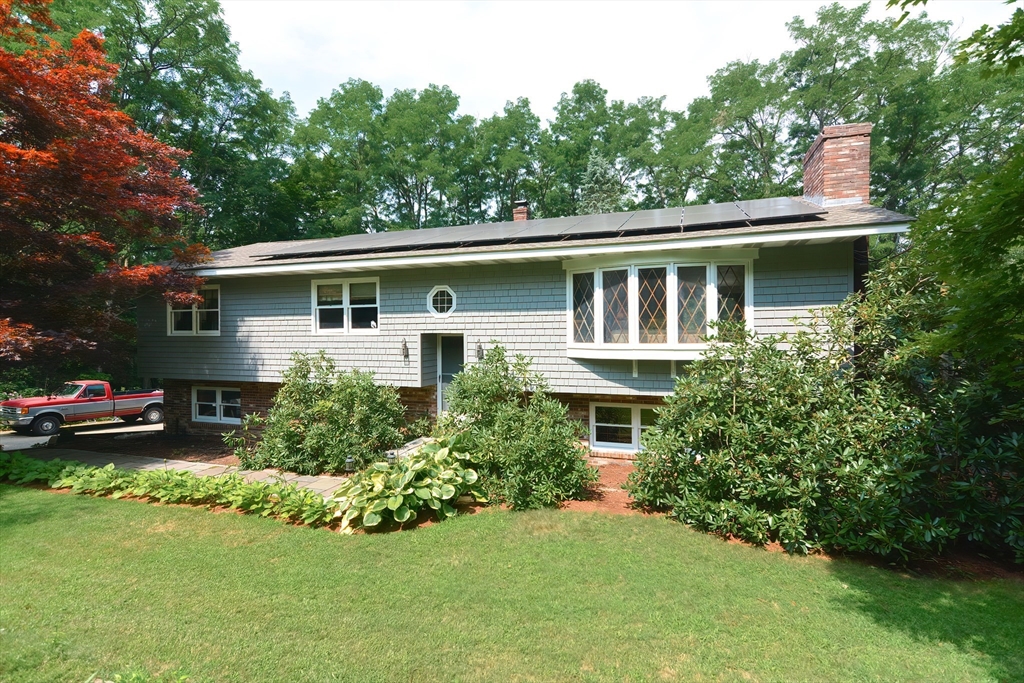 41 West Brookfield Road North Brookfield, MA 01535 - Photo 1 of 41 Gallery Image 1