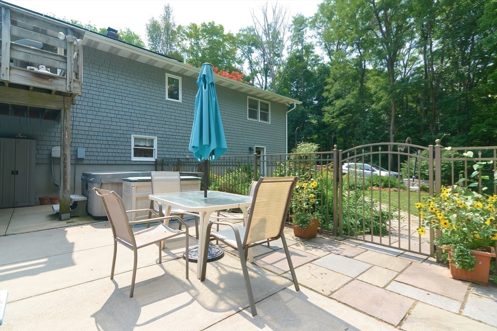 41 West Brookfield Road North Brookfield, MA 01535 - Photo 35 of 41 Gallery Image 35