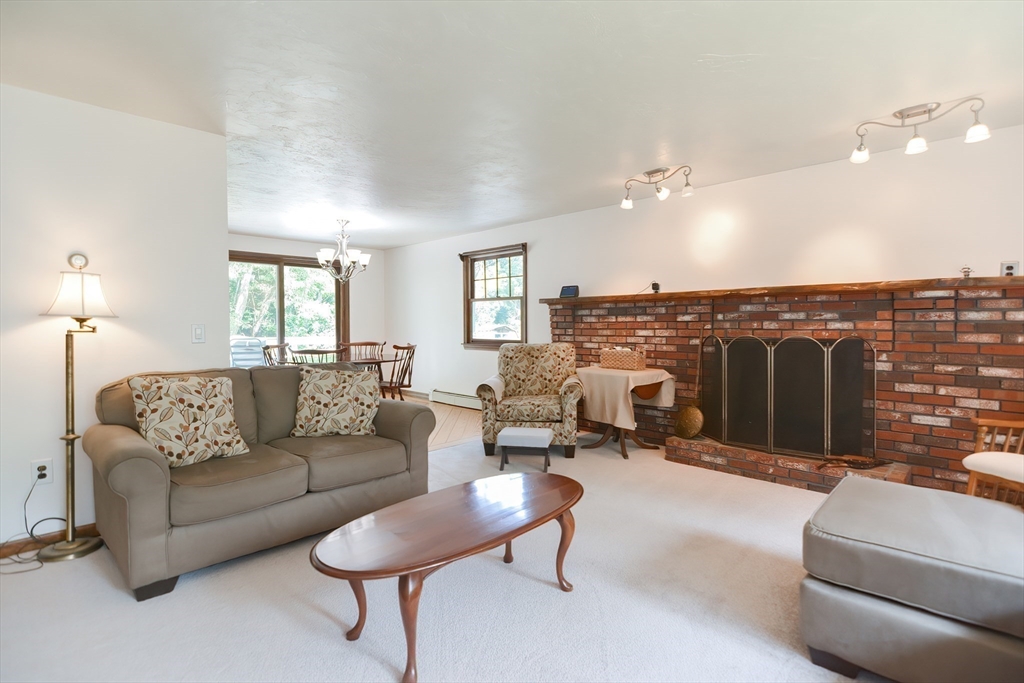 41 West Brookfield Road North Brookfield, MA 01535 - Photo 8 of 41 Gallery Image 8