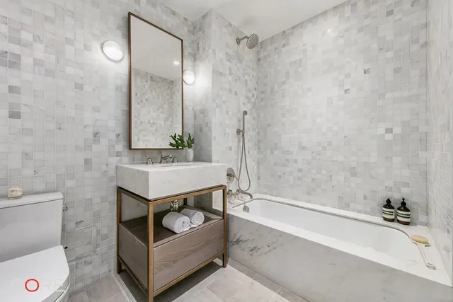 $3,600,000 | 310 East 86th Street, Unit 19A | Upper East Side