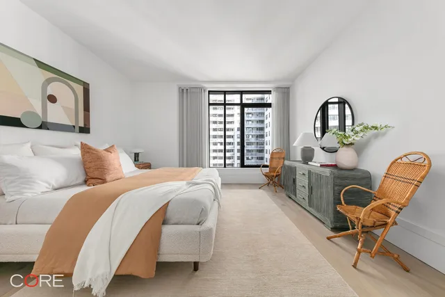 $3,600,000 | 310 East 86th Street, Unit 19A | Upper East Side