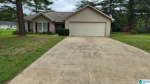 $264,900 | 13844 Roanoke Drive, Cottondale, AL 35453