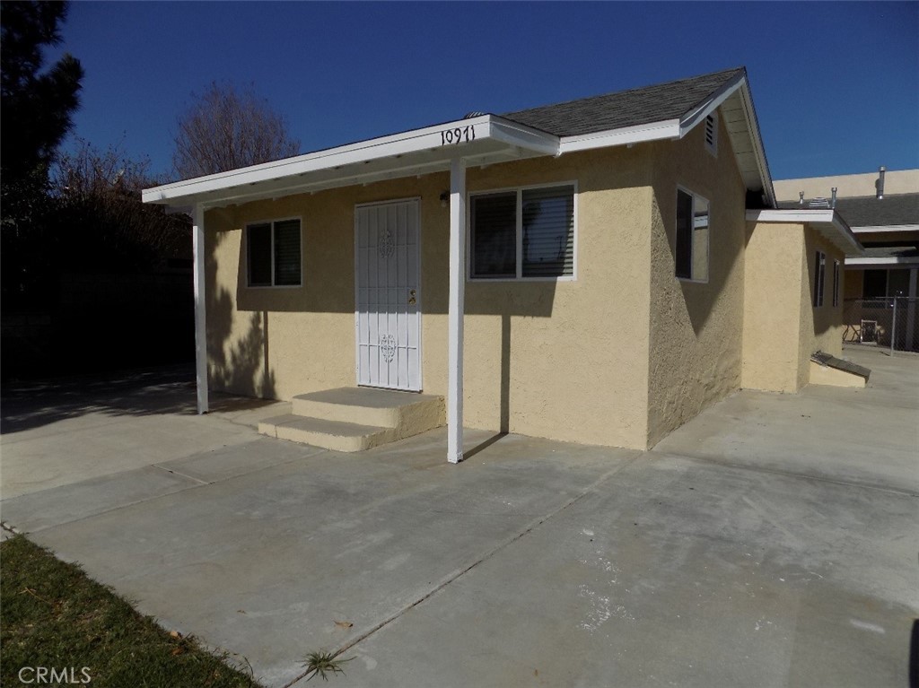 10971 Wells Avenue Riverside, CA 92505 - Photo 1 of 4