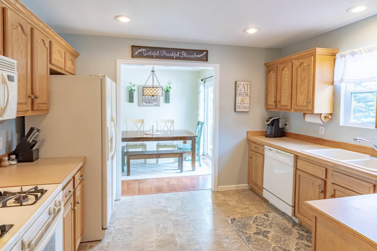 3944 Calypso Road Holt, MI 48842 - Photo 13 of 33 13