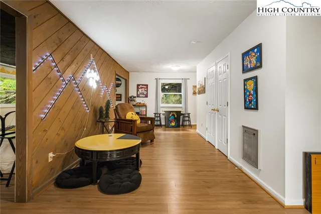 $654,000 | 103 Maple Lane, Beech Mountain, NC 28604