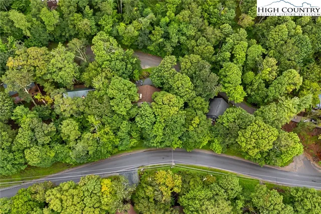 $654,000 | 103 Maple Lane, Beech Mountain, NC 28604