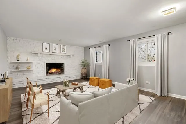 $299,900 | 3518 South Manor Drive, Lansing, IL 60438