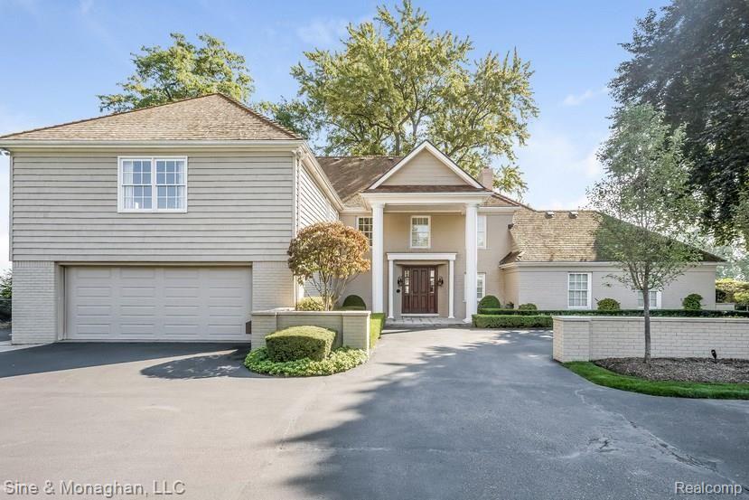 4 Provencal Road Grosse Pointe, MI 48236 - Photo 7 of 83