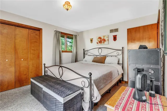 $1,650,000 | 530 Perry Highway, Harmony, PA 16037