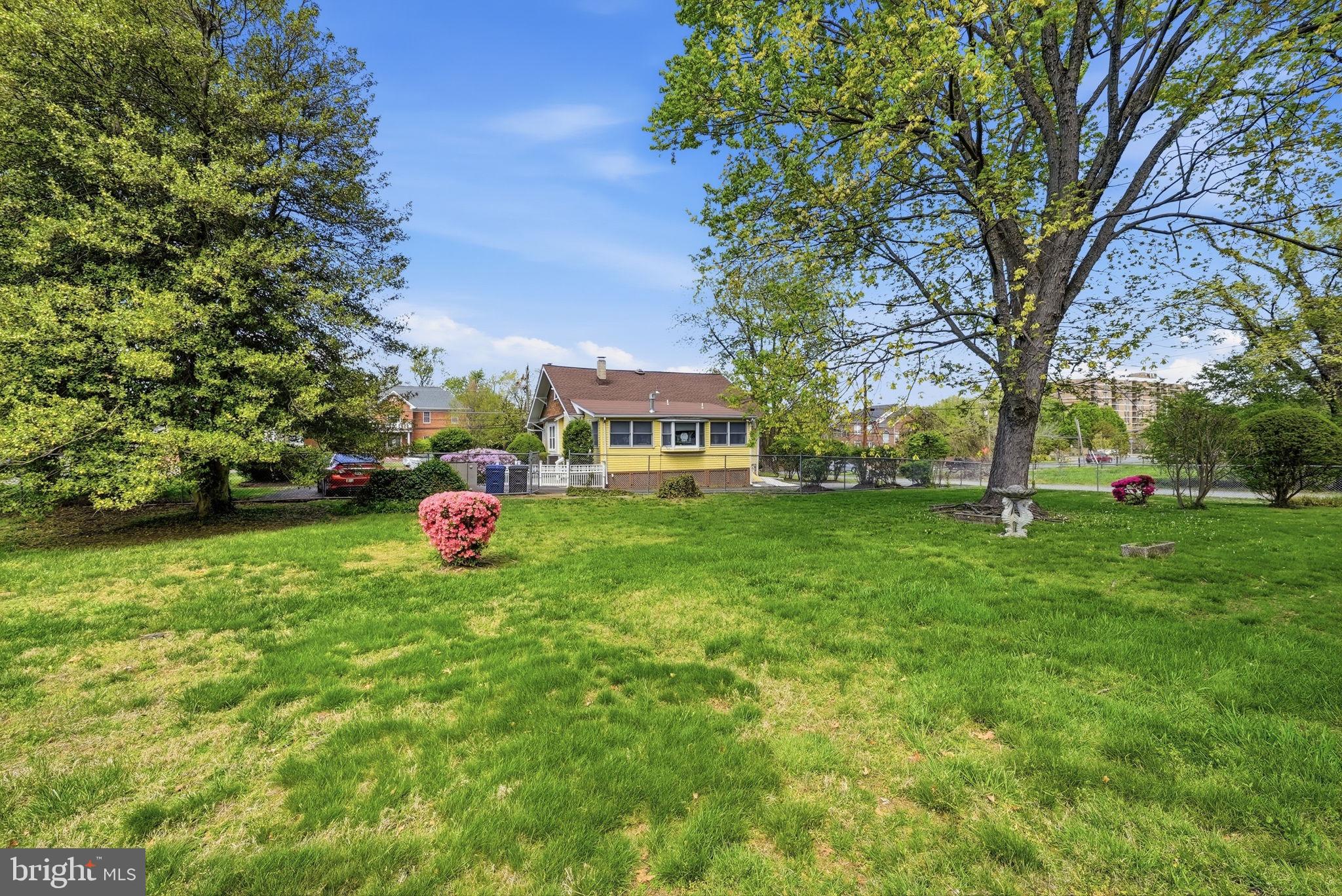 7601 Idylwood Road Falls Church, VA 22043 - Photo 15 of 44