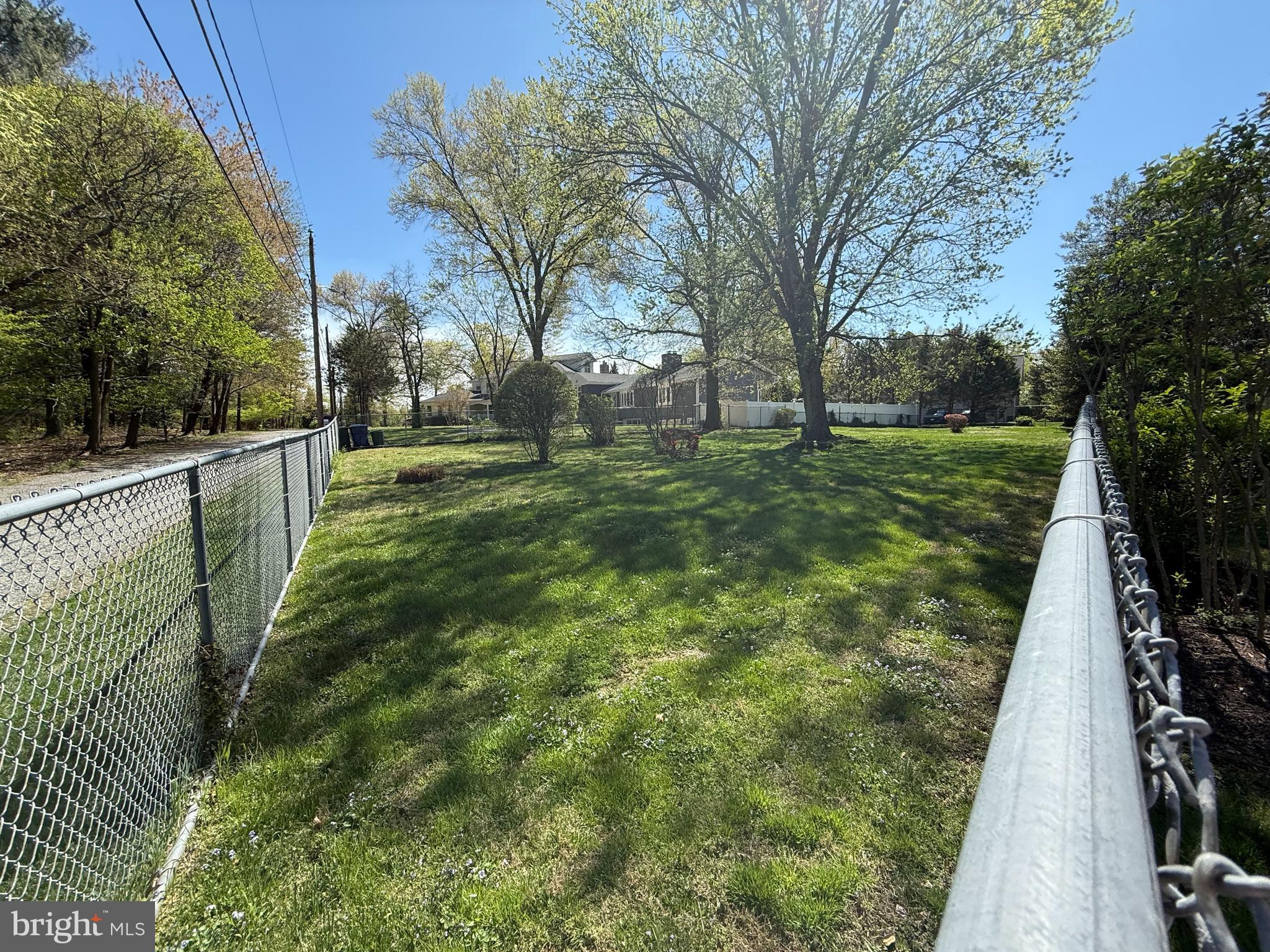 7601 Idylwood Road Falls Church, VA 22043 - Photo 23 of 44