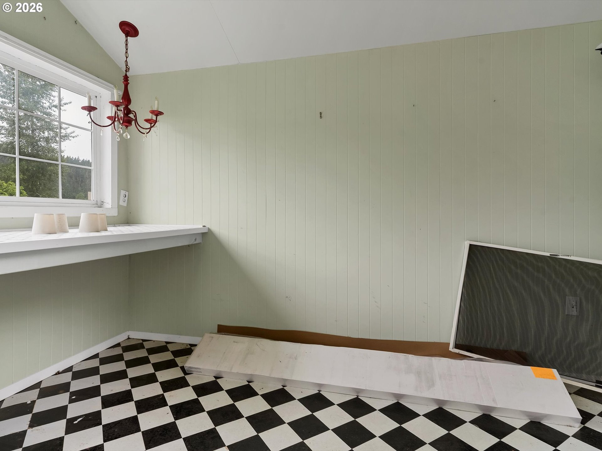 1306 Frontier Street Silverton, OR 97381 - Photo 43 of 46