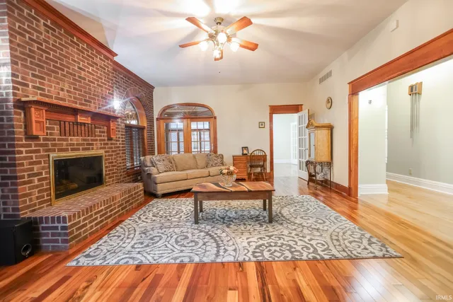 $2,190,000 | 157 The Woods, Bedford, IN 47421