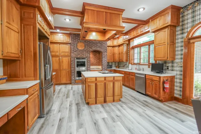 $2,190,000 | 157 The Woods, Bedford, IN 47421