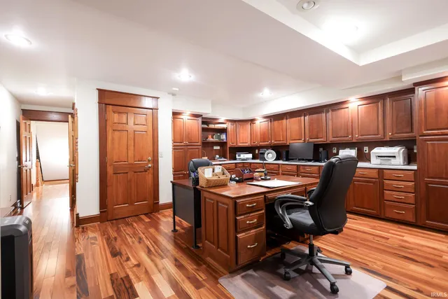 $2,190,000 | 157 The Woods, Bedford, IN 47421