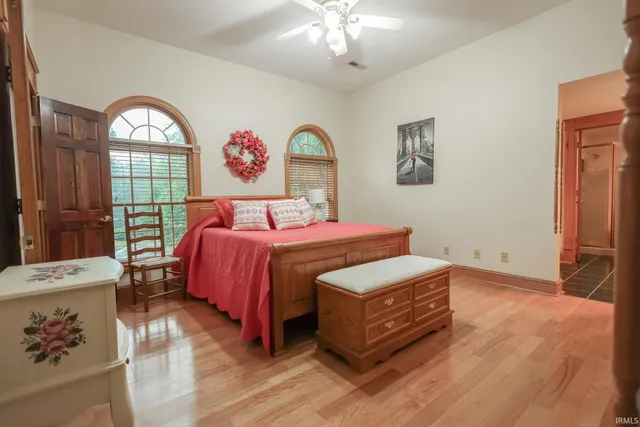 $2,190,000 | 157 The Woods, Bedford, IN 47421