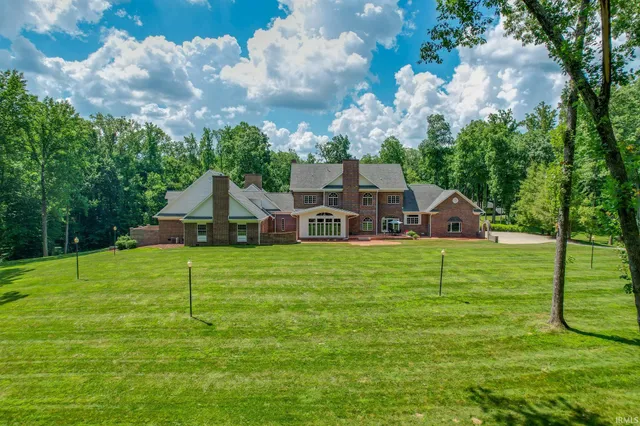$2,190,000 | 157 The Woods, Bedford, IN 47421