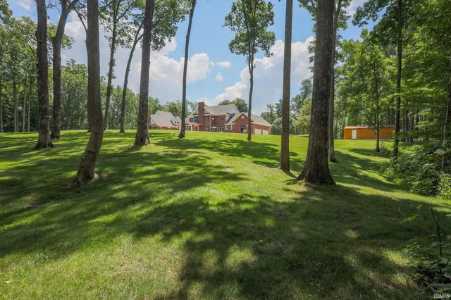 $2,190,000 | 157 The Woods, Bedford, IN 47421