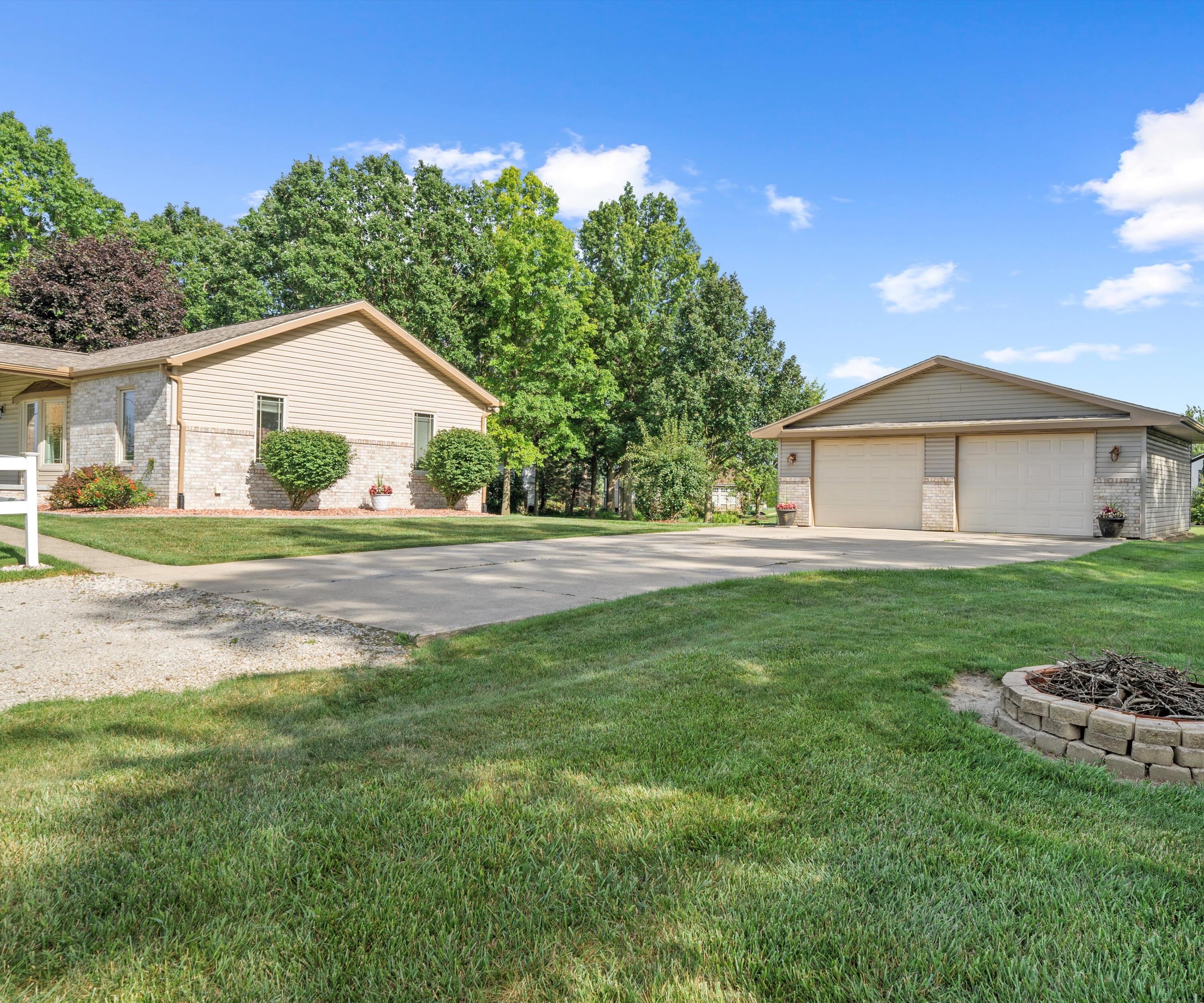 45043 Van Born Road Belleville, MI 48111 - Photo 13 of 83 13-DSC08538