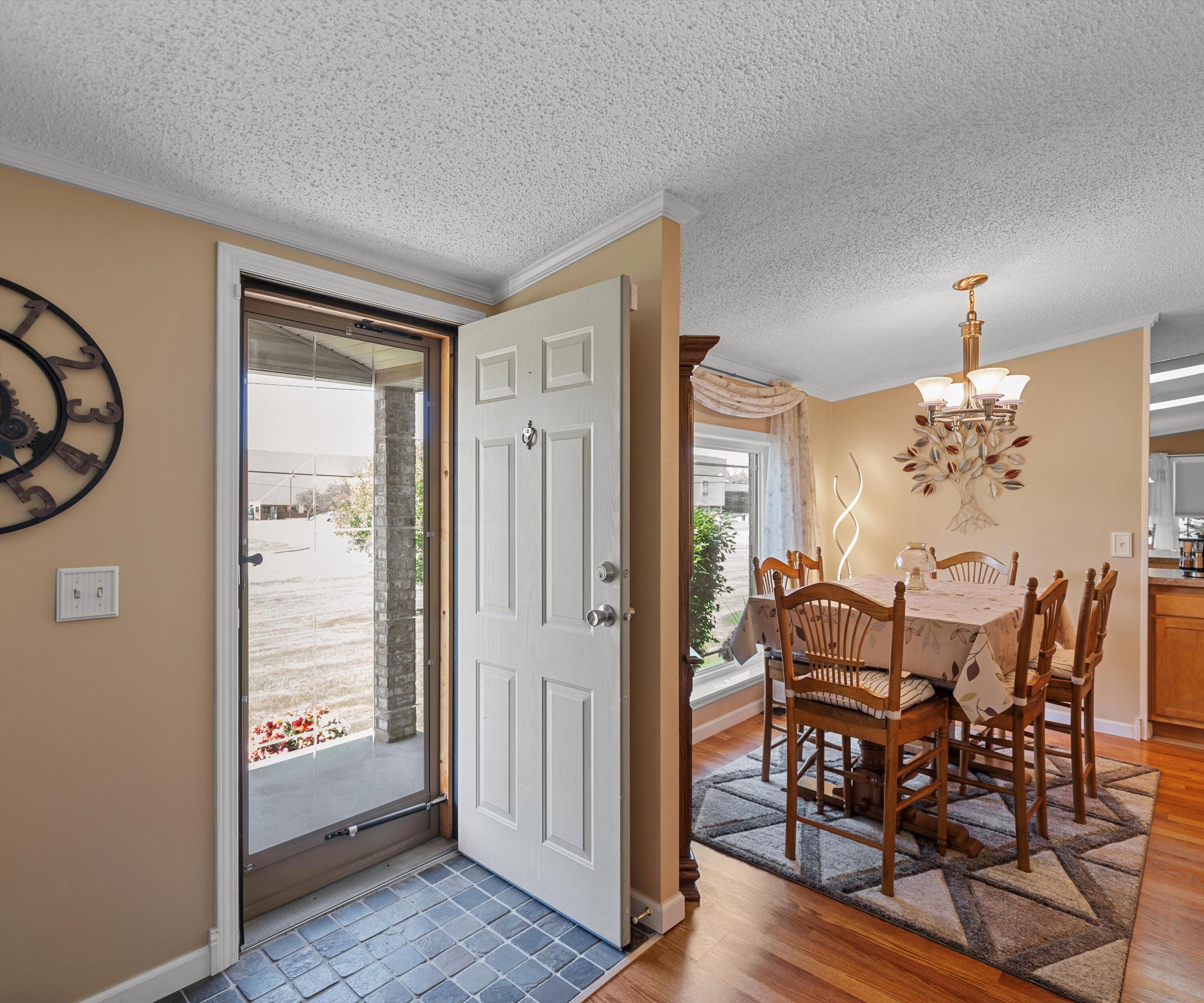 45043 Van Born Road Belleville, MI 48111 - Photo 18 of 83 18-DSC08479