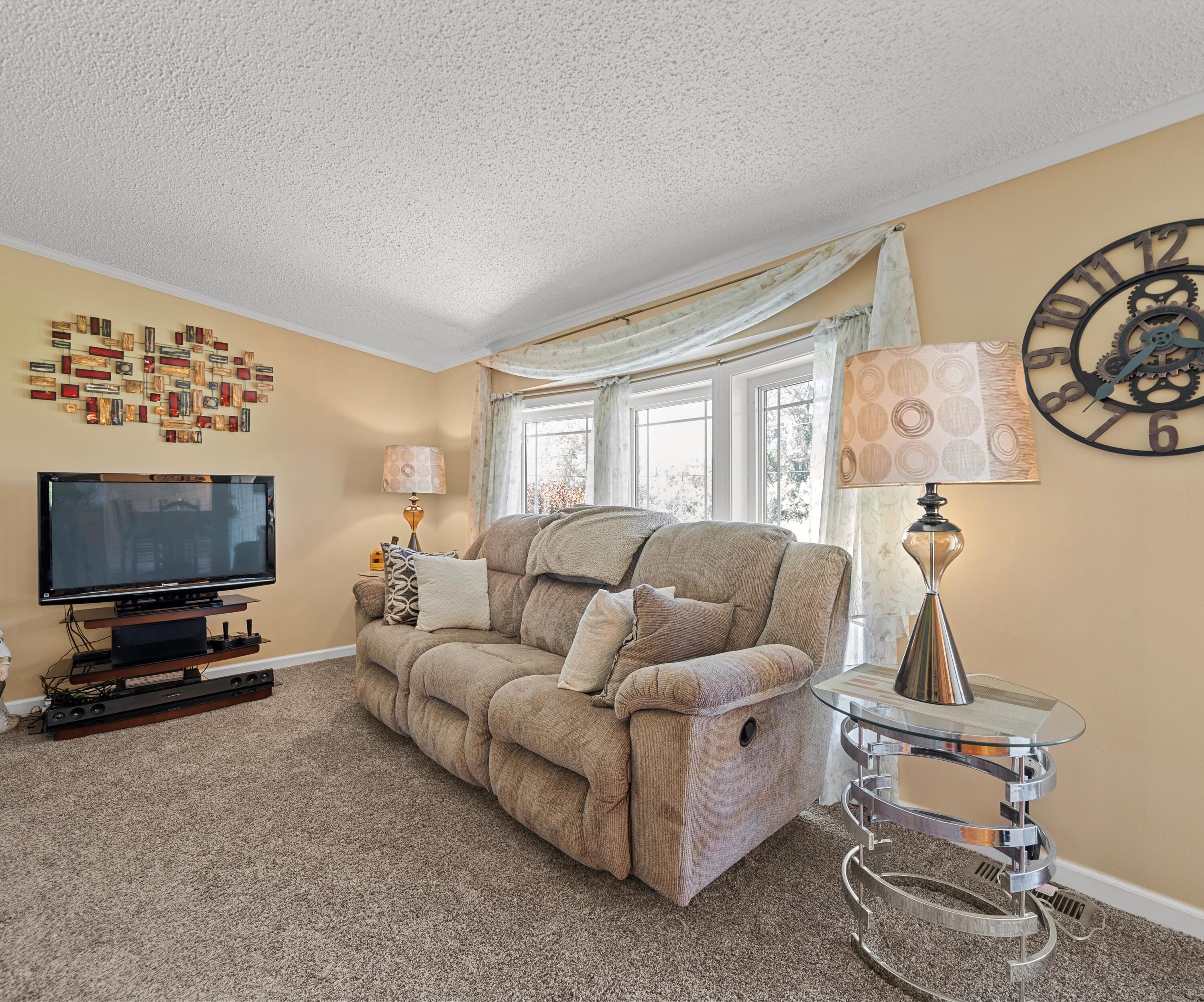 45043 Van Born Road Belleville, MI 48111 - Photo 26 of 83 21-DSC08280