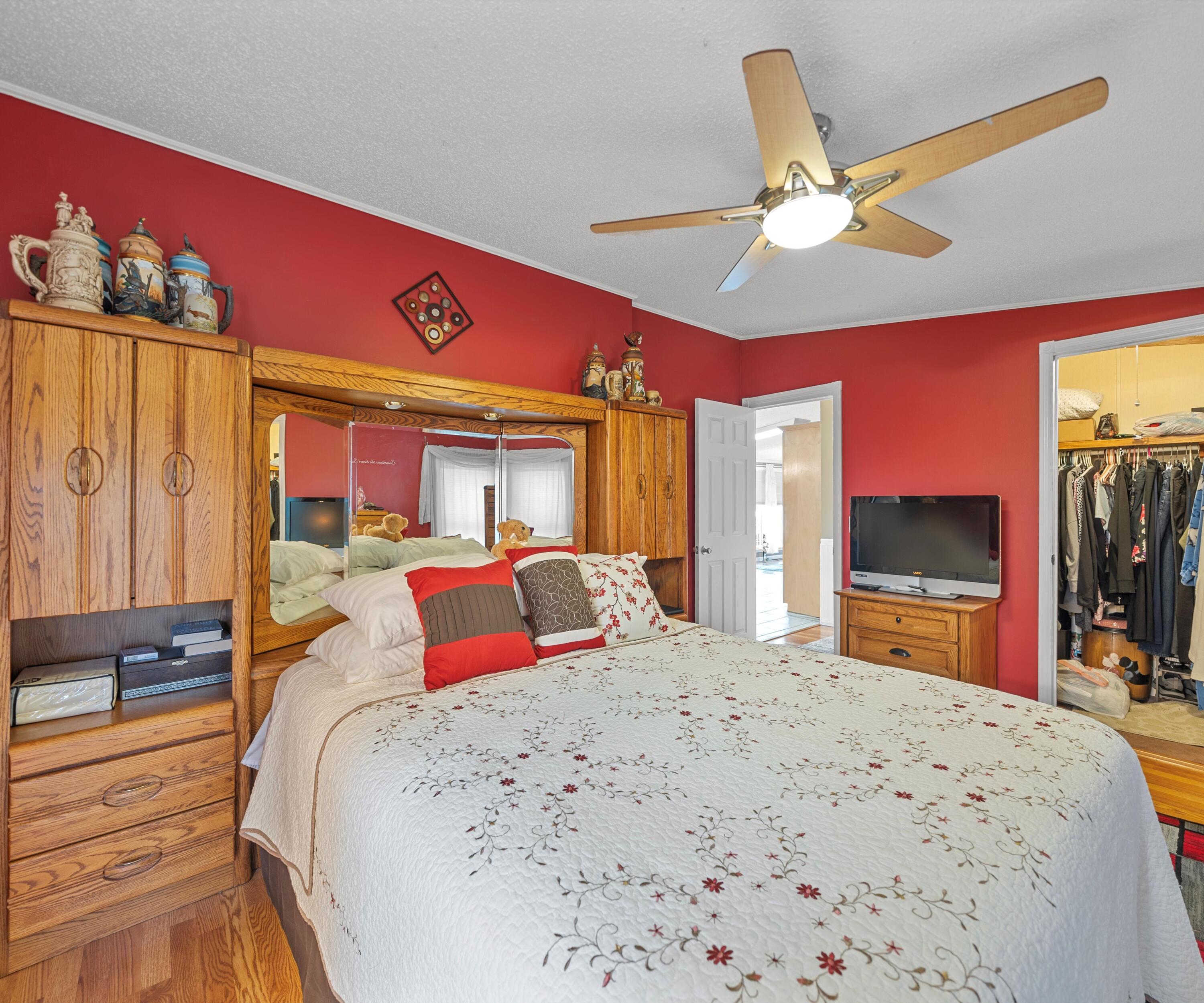 45043 Van Born Road Belleville, MI 48111 - Photo 41 of 83 50-DSC08370