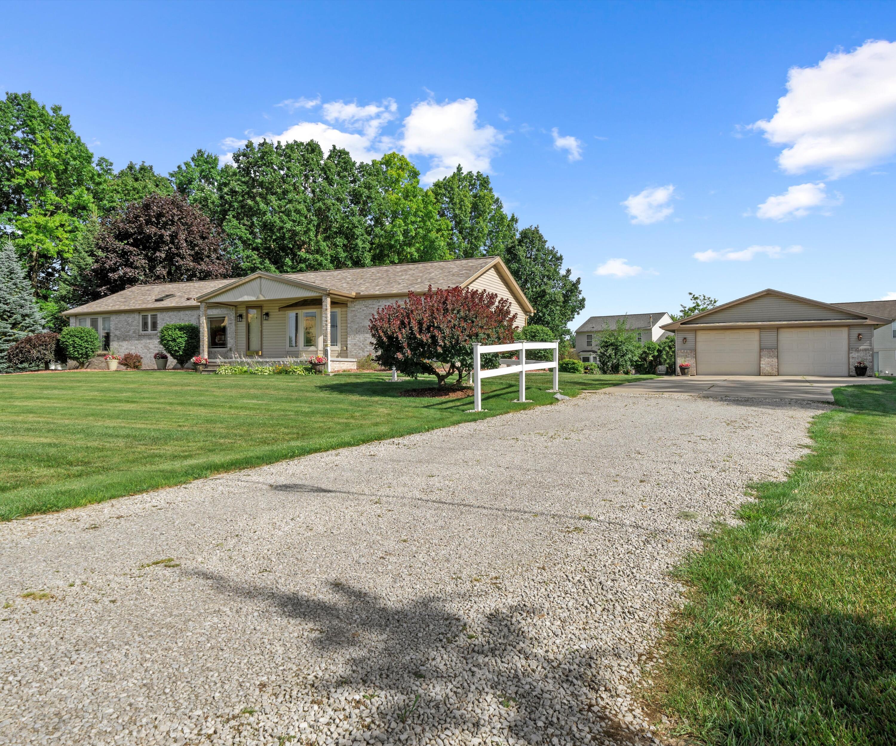 45043 Van Born Road Belleville, MI 48111 - Photo 73 of 83 71-DSC08493