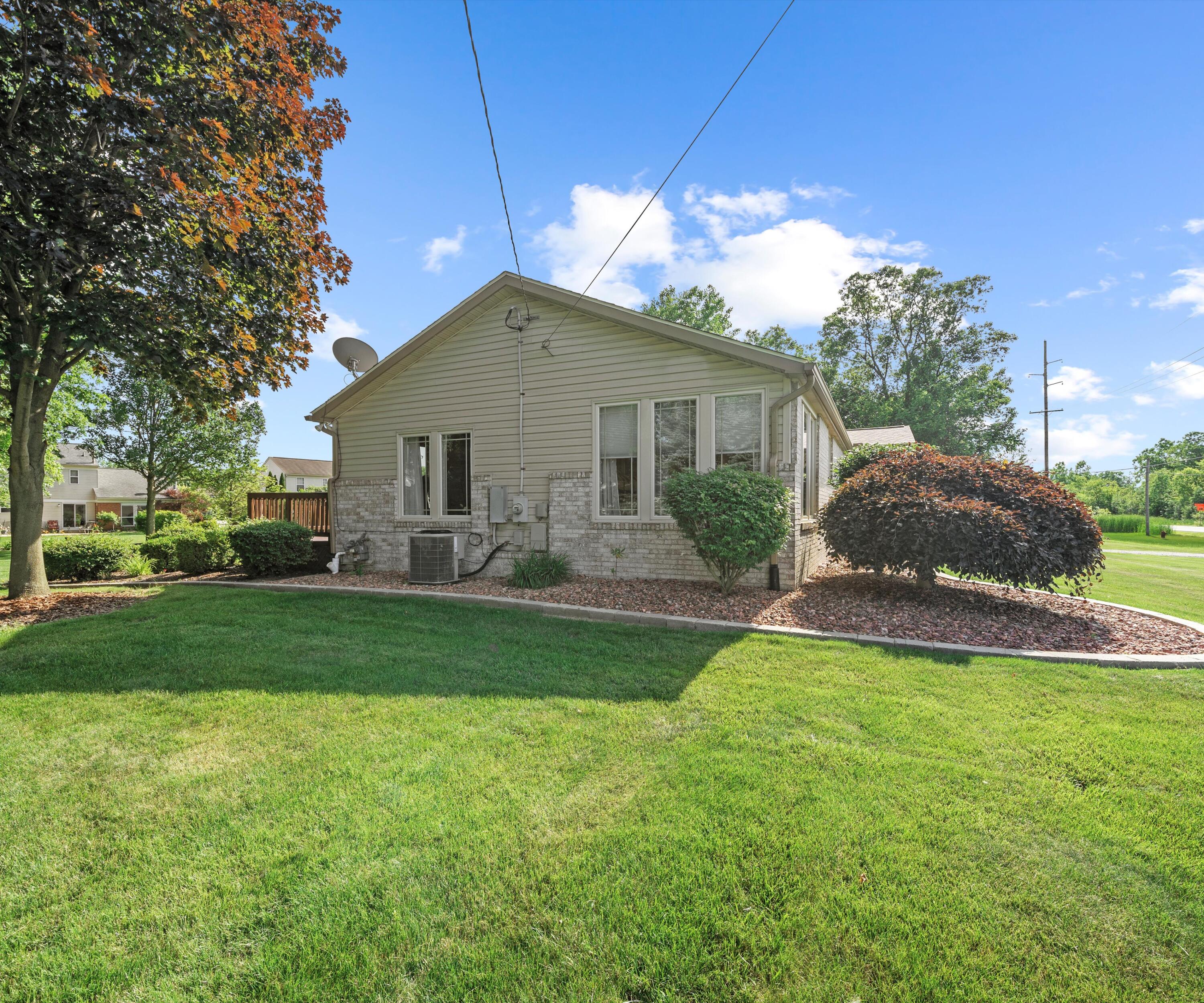 45043 Van Born Road Belleville, MI 48111 - Photo 74 of 83 72-DSC08505