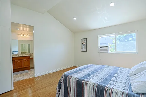 $729,000 | 4828 West 5th Street, Unit E, Santa Ana, CA 92703