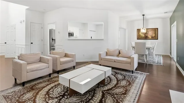 $545,000 | 3070 Serenade Court, Alpharetta, GA 30004