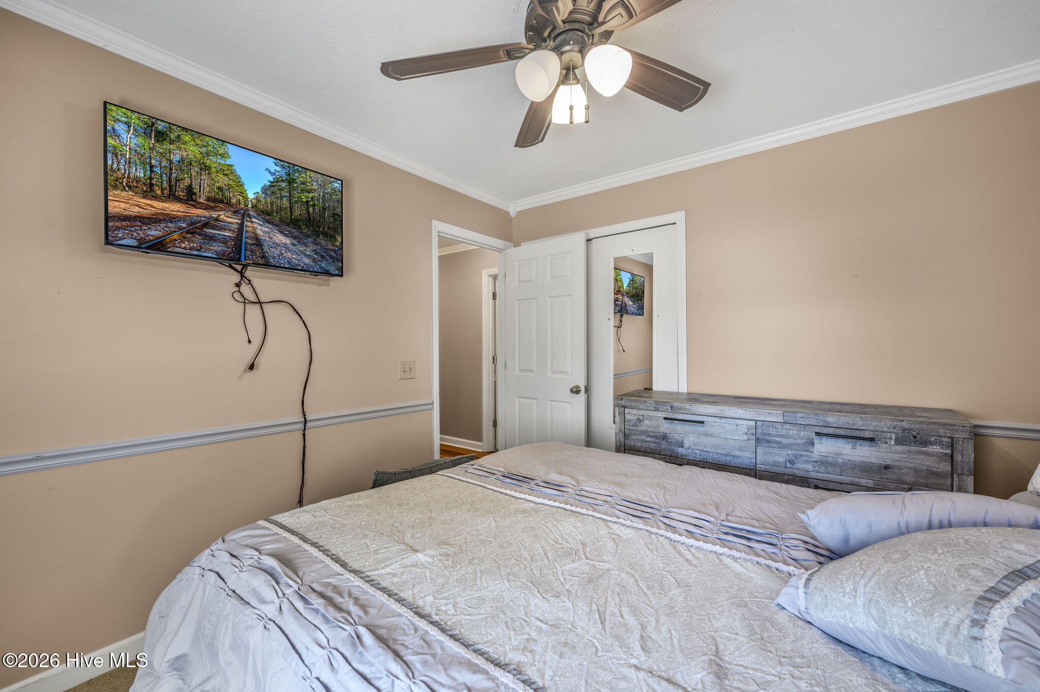 1032 High Point Avenue Southwest Calabash, NC 28467 - Photo 21 of 38 44-web-or-mls-37 right bedroom