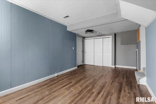 $194,900 | 259 North Columbia Avenue, Springfield, IL 62702