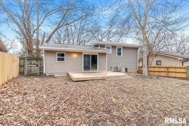 $194,900 | 259 North Columbia Avenue, Springfield, IL 62702