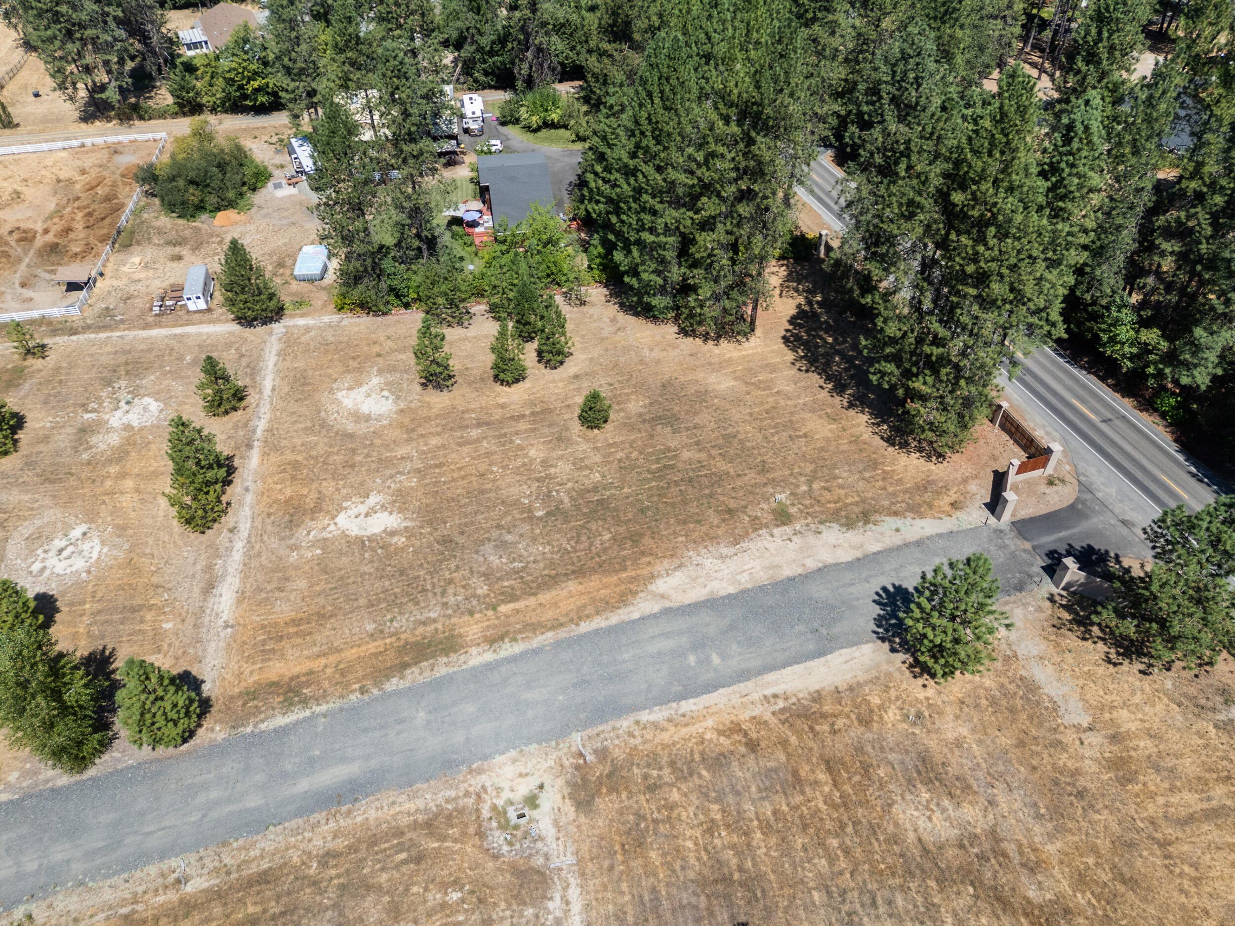 250 Deruyte Way Rogue River, OR 97537 - Photo 1 of 6 4697 e evans creek rd, rogue river-dr-16