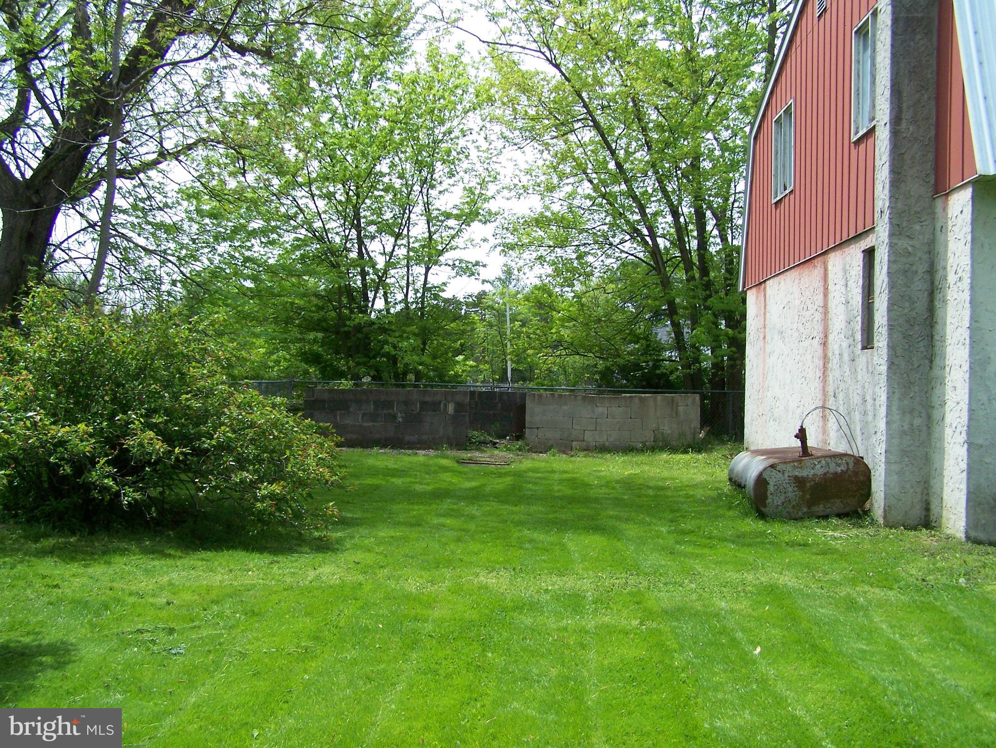 418 Ridge Road Sellersville, PA 18960 - Photo 34 of 47 Gallery Image 34