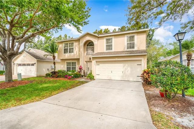 $369,900 | 2523 12th Square Southwest, Vero Beach, FL 32968