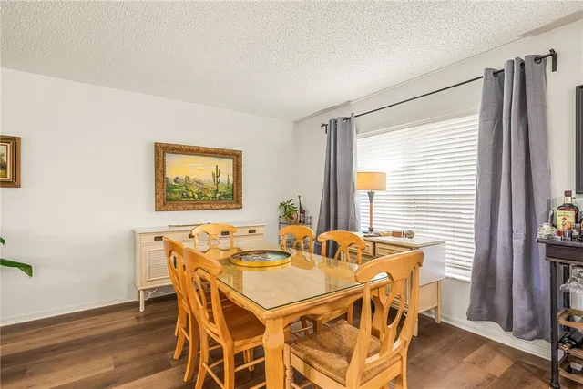 $369,900 | 2523 12th Square Southwest, Vero Beach, FL 32968