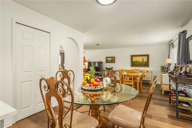 $369,900 | 2523 12th Square Southwest, Vero Beach, FL 32968