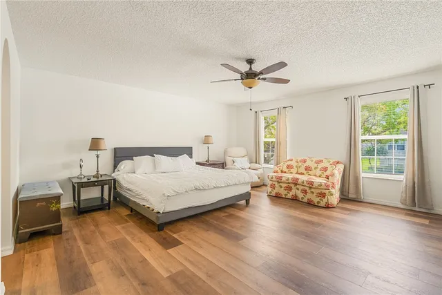 $369,900 | 2523 12th Square Southwest, Vero Beach, FL 32968