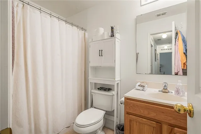 $369,900 | 2523 12th Square Southwest, Vero Beach, FL 32968