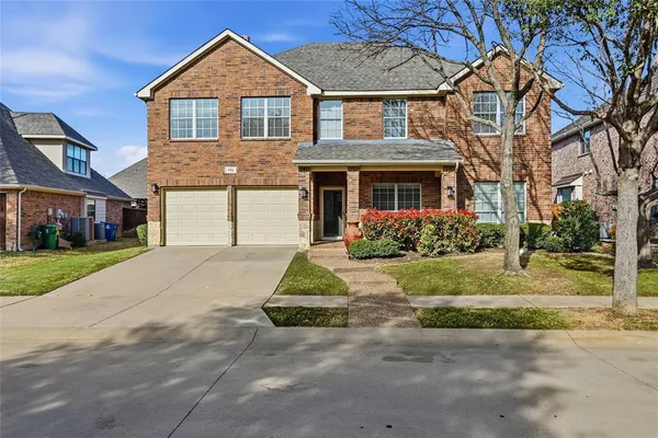 $559,900 | 851 Branch Crossing, Lantana, TX 76226