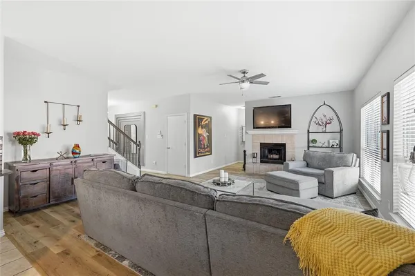 $559,900 | 851 Branch Crossing, Lantana, TX 76226