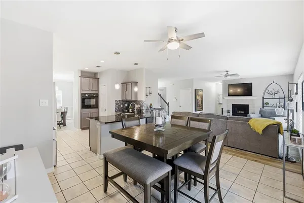 $559,900 | 851 Branch Crossing, Lantana, TX 76226