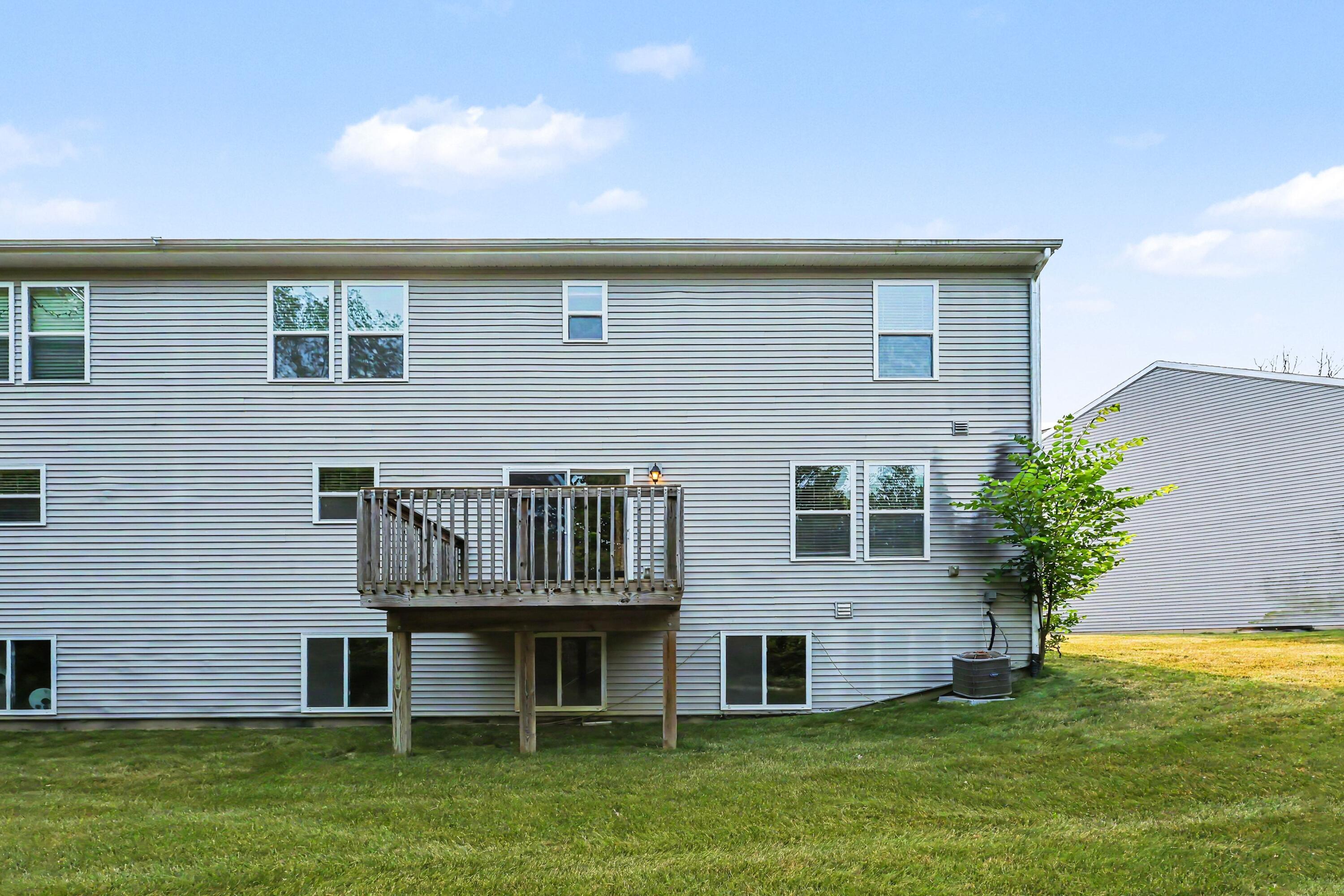 1040 Broken Ridge Drive Lansing, MI 48917 - Photo 22 of 24 022_file_6232