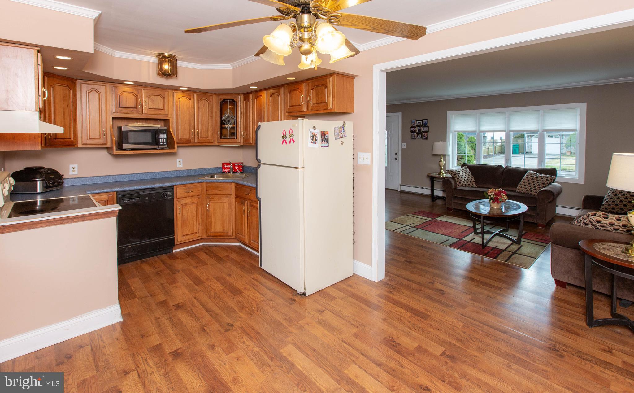 24 MacIntosh Road Levittown, PA 19056 - Photo 12 of 46 Gallery Image 12