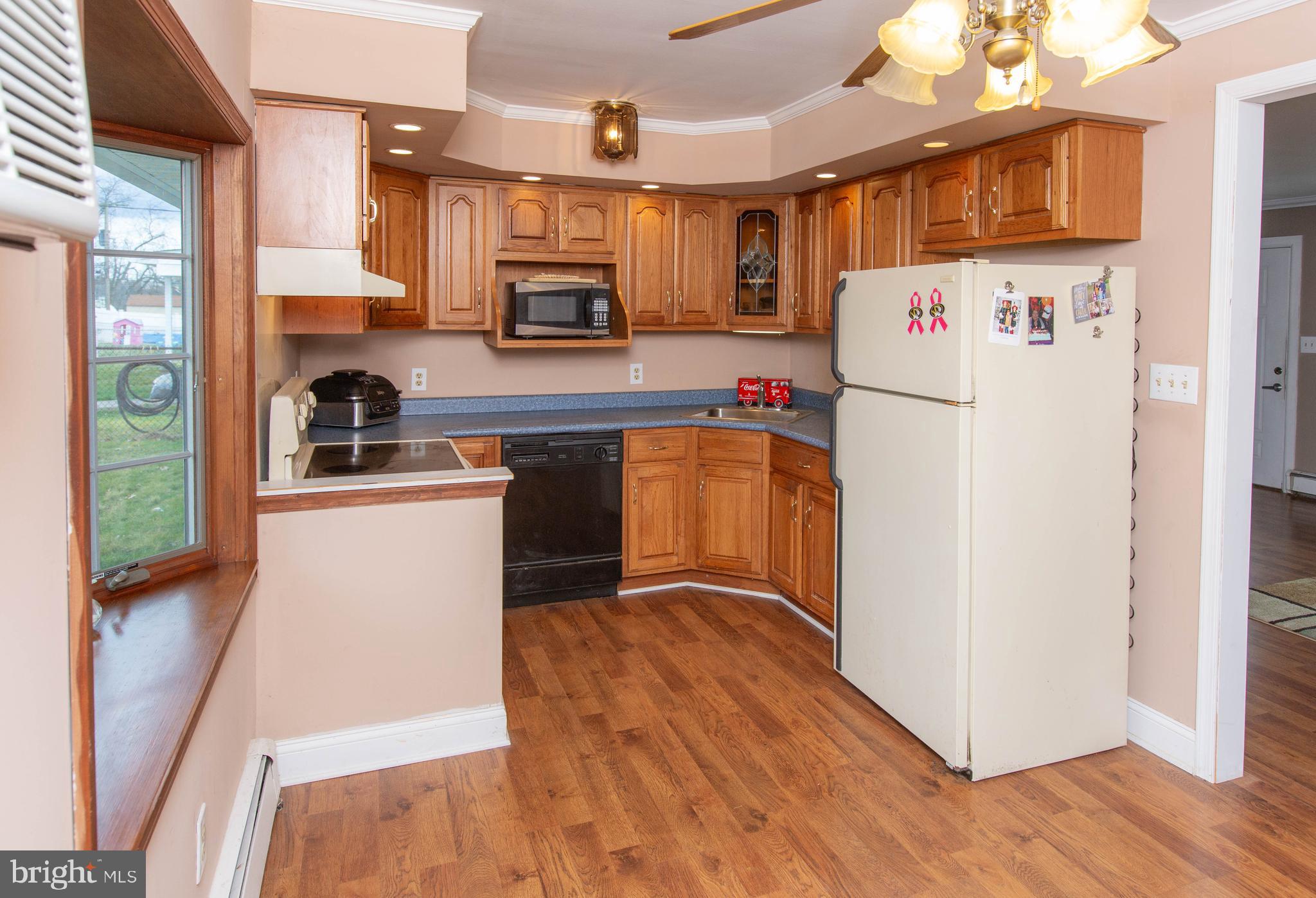 24 MacIntosh Road Levittown, PA 19056 - Photo 13 of 46 Gallery Image 13