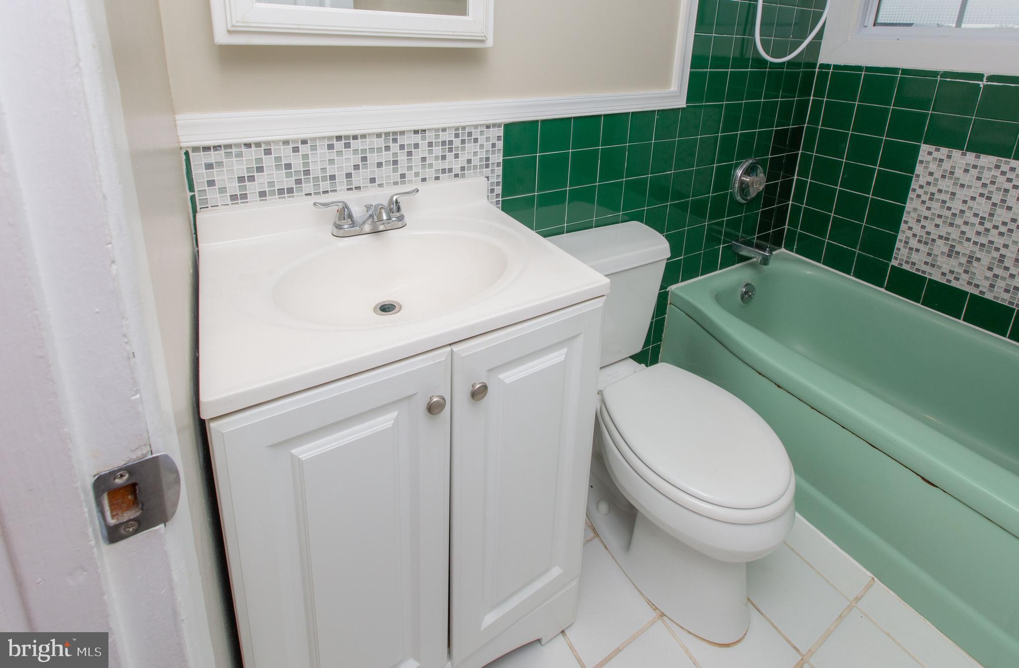 24 MacIntosh Road Levittown, PA 19056 - Photo 32 of 46 Gallery Image 32