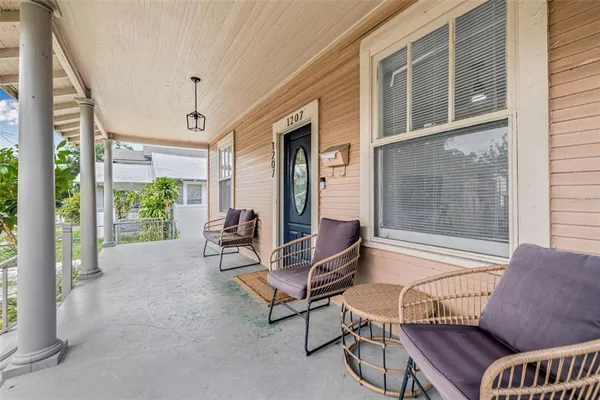 $385,000 | 1207 East 17th Avenue, Tampa, FL 33605